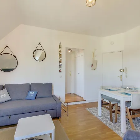 Appartement Basse Vallee By Interhome Dinard
